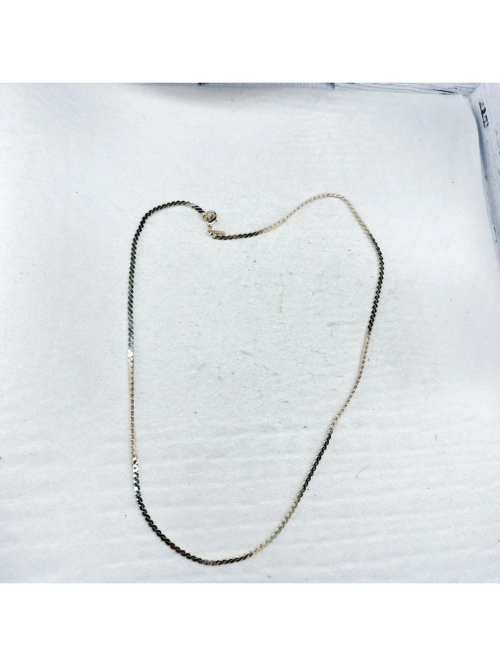 197u. Goldtone Serpentine Link Necklace